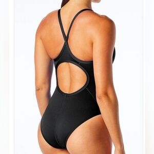 TYR Durafast One Diamondfit Sz XL 36 Women's Chlorine Proof UPF 50+ Bathing Suit